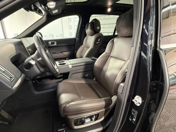Li Auto (Lixiang) L9 I с пробегом 2023 года, цена 6 520 000 рублей, 59000 км, внедорожник, Автокод Объявления
