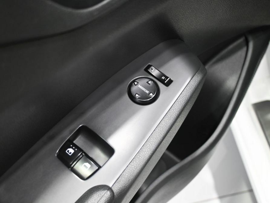 Hyundai Solaris II Ростов-на-Дону  - изображение 23