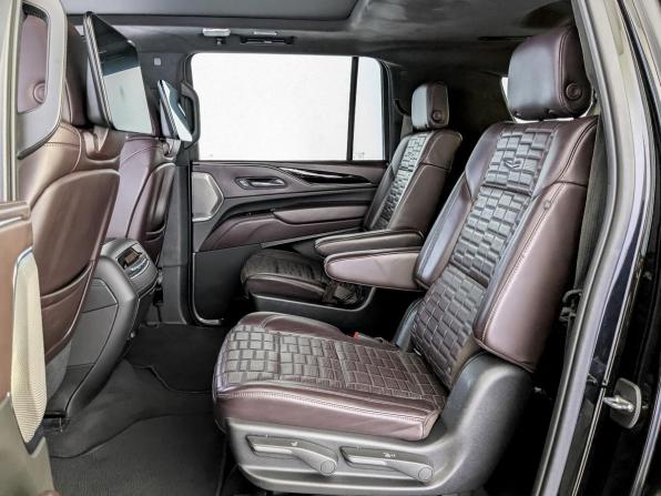Cadillac Escalade V с пробегом 2021 года, цена 7 300 000 рублей, 167430 км, внедорожник, Автокод Объявления