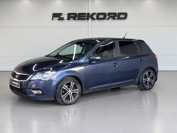 Kia Ceed I Рестайлинг с пробегом 2010 года, цена 459 000 рублей, 295754 км, хэтчбек, Автокод Объявления