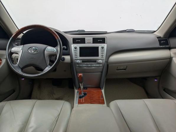 Toyota Camry VI (XV40) Рестайлинг с пробегом 2010 года, цена 1 130 000 рублей, 367310 км, седан, Автокод Объявления