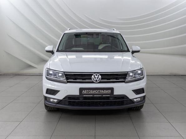 Volkswagen Tiguan II с пробегом 2017 года, цена 2 588 000 рублей, 108448 км, внедорожник, Автокод Объявления