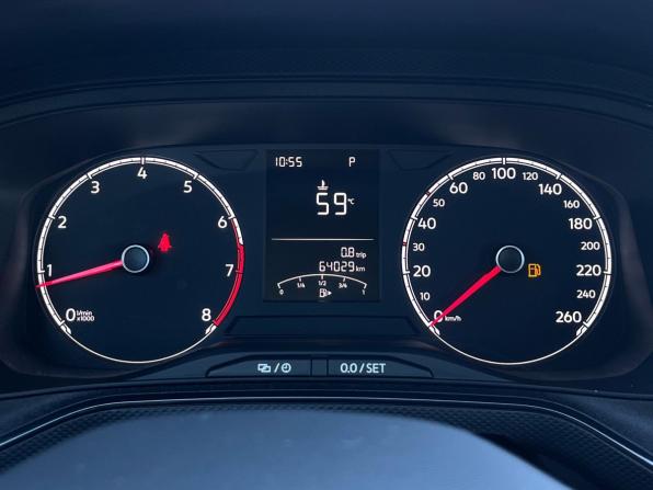 Volkswagen Polo VI с пробегом 2021 года, цена 1 680 000 рублей, 64028 км, лифтбек, Автокод Объявления