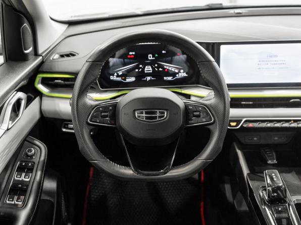 Geely Coolray I Рестайлинг с пробегом 2023 года, цена 1 849 000 рублей, 60850 км, внедорожник, Автокод Объявления