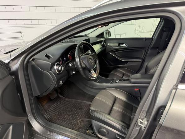 Mercedes-Benz GLA I (X156) Рестайлинг с пробегом 2017 года, цена 1 950 000 рублей, 121000 км, внедорожник, Автокод Объявления