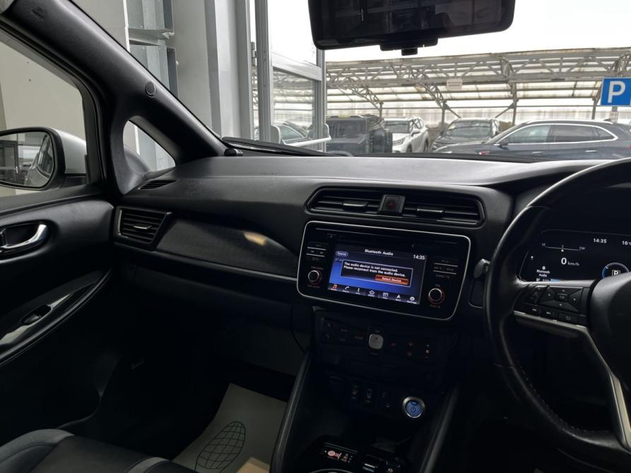 Nissan Leaf II (ZE1) Новосибирск  - изображение 9