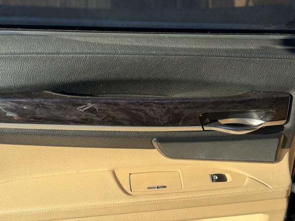 BMW 7 серии V (F01/F02/F04) с пробегом 2010 года, цена 1 250 000 рублей, 307000 км, седан, Автокод Объявления