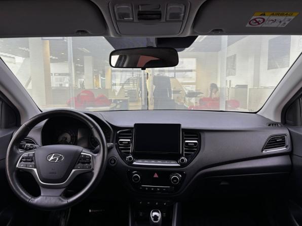 Hyundai Solaris II Рестайлинг с пробегом 2021 года, цена 1 725 000 рублей, 82500 км, седан, Автокод Объявления