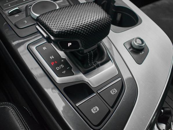 Audi Q7 II (4M) с пробегом 2018 года, цена 4 330 000 рублей, 184345 км, внедорожник, Автокод Объявления