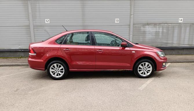 Volkswagen Polo V Рестайлинг с пробегом 2015 года, цена 829 000 рублей, 144630 км, седан, Автокод Объявления
