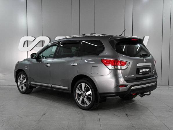 Nissan Pathfinder IV с пробегом 2015 года, цена 2 119 000 рублей, 134180 км, внедорожник, Автокод Объявления