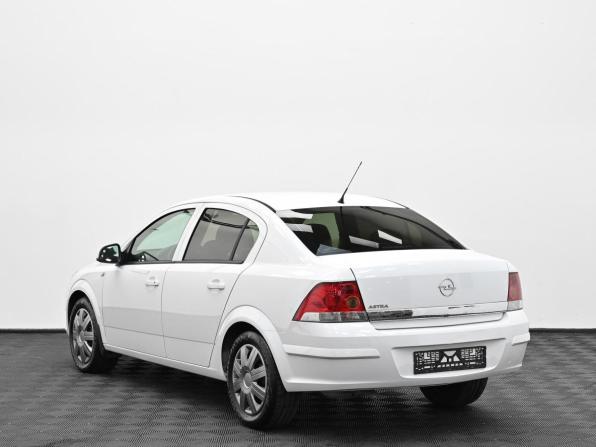 Opel Astra H Рестайлинг с пробегом 2011 года, цена 589 000 рублей, 166000 км, седан, Автокод Объявления