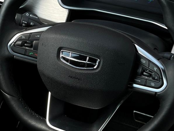 Geely Coolray I с пробегом 2023 года, цена 2 048 500 рублей, 25093 км, внедорожник, Автокод Объявления