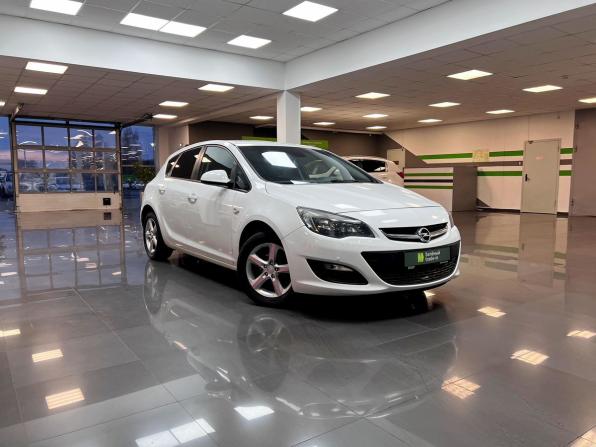 Opel Astra J Рестайлинг с пробегом 2014 года, цена 790 000 рублей, 160833 км, хэтчбек, Автокод Объявления