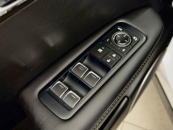 Lexus RX IV с пробегом 2017 года, цена 4 298 000 рублей, 57056 км, внедорожник, Автокод Объявления