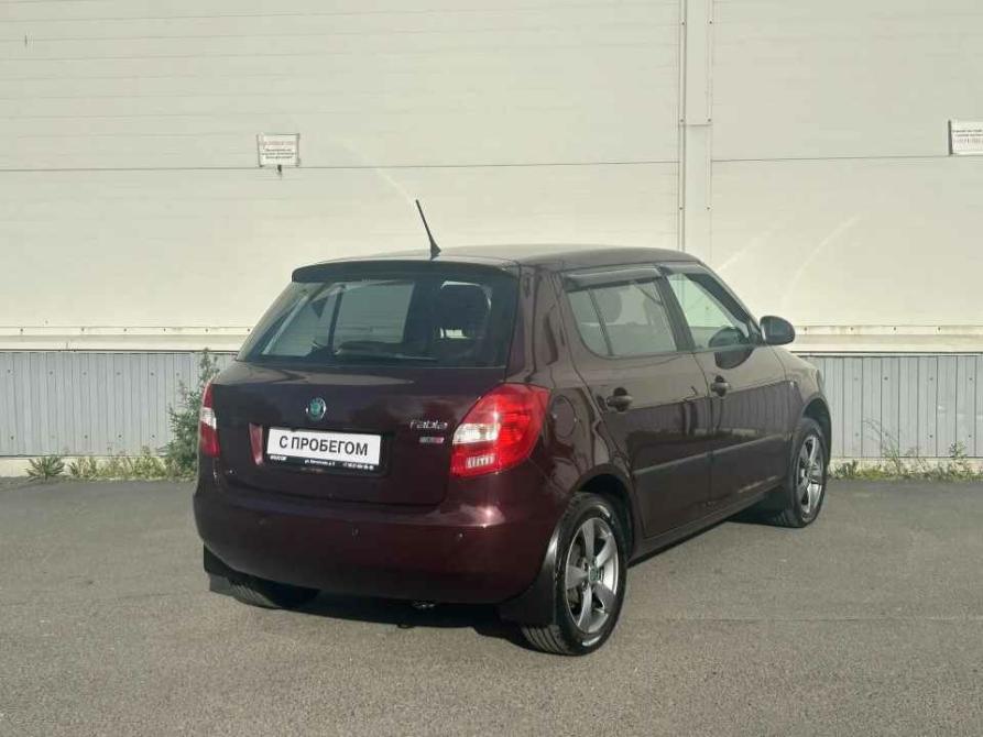 Skoda Fabia II Рестайлинг Санкт-Петербург  - изображение 4