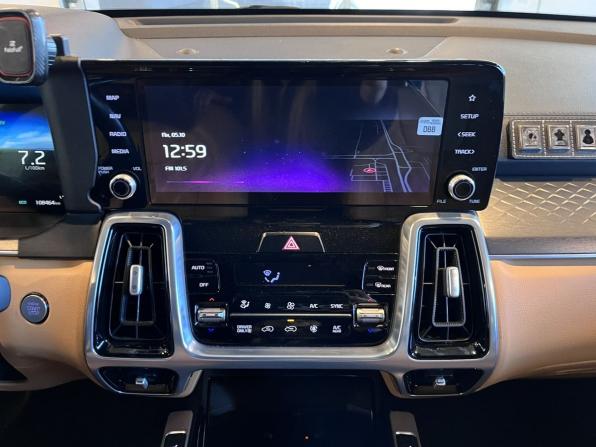 Kia Sorento IV с пробегом 2021 года, цена 3 790 000 рублей, 108464 км, внедорожник, Автокод Объявления