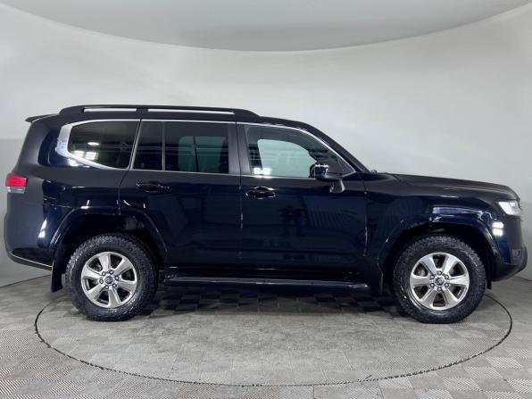 Toyota Land Cruiser 300 Series с пробегом 2023 года, цена 8 670 000 рублей, 133914 км, внедорожник, Автокод Объявления