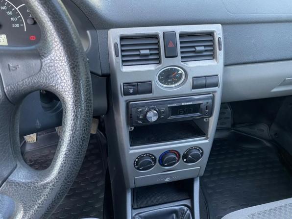 Lada (ВАЗ) Priora I с пробегом 2011 года, цена 379 000 рублей, 123100 км, хэтчбек, Автокод Объявления