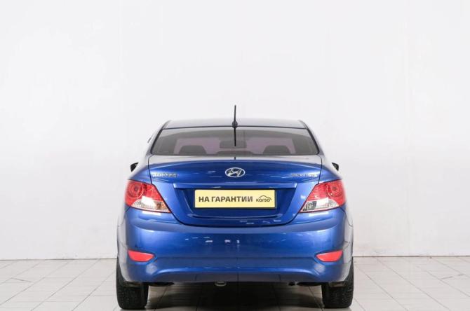 Hyundai Solaris I с пробегом 2013 года, цена 899 000 рублей, 161000 км, седан, Автокод Объявления