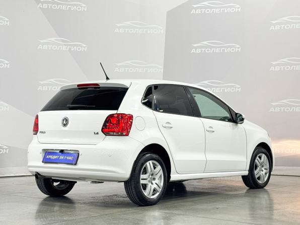 Volkswagen Polo V с пробегом 2013 года, цена 930 000 рублей, 116845 км, хэтчбек, Автокод Объявления