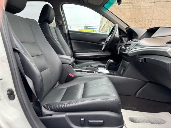Honda Crosstour I Рестайлинг с пробегом 2014 года, цена 1 730 000 рублей, 204548 км, внедорожник, Автокод Объявления