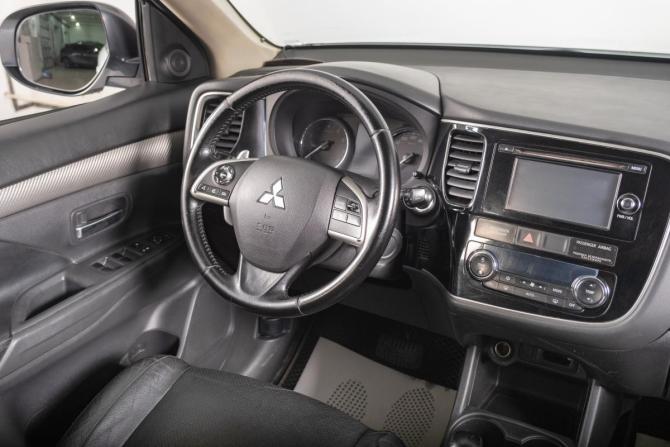 Mitsubishi Outlander III с пробегом 2014 года, цена 1 399 000 рублей, 211000 км, внедорожник, Автокод Объявления