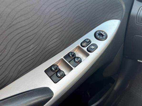 Hyundai Solaris I с пробегом 2013 года, цена 793 000 рублей, 176979 км, седан, Автокод Объявления