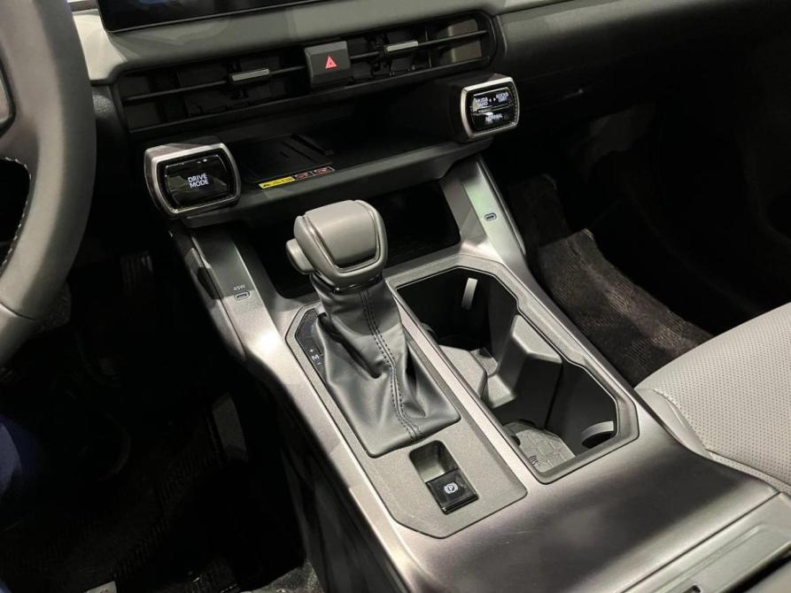 Toyota RAV4 VI (XA60) Санкт-Петербург  - изображение 17