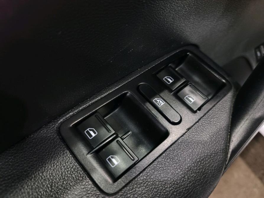 Volkswagen Polo V Рестайлинг Ставрополь  - изображение 17