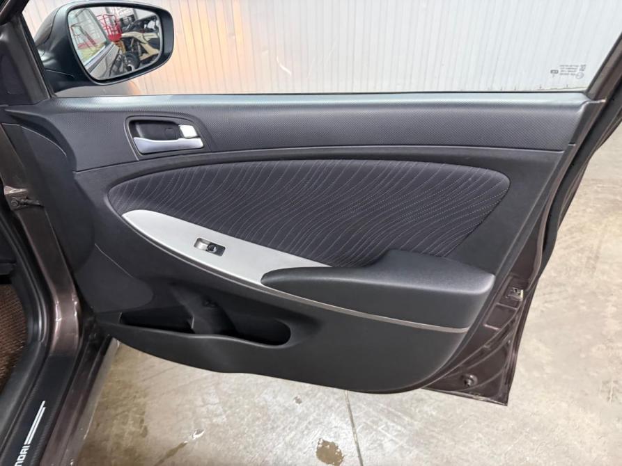 Hyundai Solaris I Рестайлинг Краснодар  - изображение 16