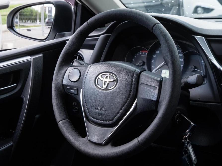 Toyota Corolla XI (E160 E170 E180) Рестайлинг 1 Волгоград  - изображение 21