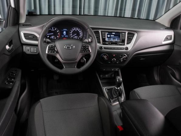 Hyundai Solaris II с пробегом 2019 года, цена 1 229 000 рублей, 62114 км, седан, Автокод Объявления