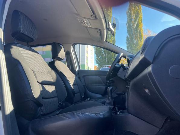 Renault Logan II Рестайлинг с пробегом 2021 года, цена 1 063 600 рублей, 35583 км, седан, Автокод Объявления