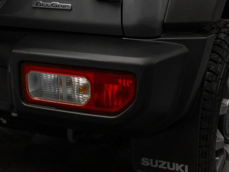 Suzuki Jimny IV Москва  - изображение 24