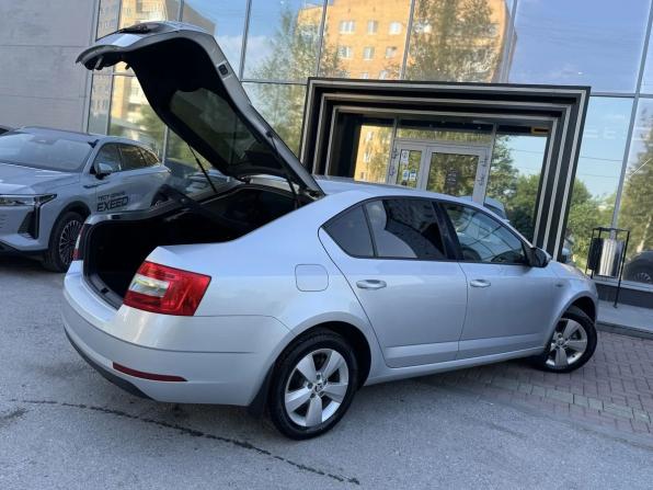 Skoda Octavia III (A7) Рестайлинг с пробегом 2019 года, цена 1 399 000 рублей, 189270 км, лифтбек, Автокод Объявления