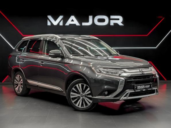 Mitsubishi Outlander III Рестайлинг 3 с пробегом 2019 года, цена 1 775 000 рублей, 150952 км, внедорожник, Автокод Объявления