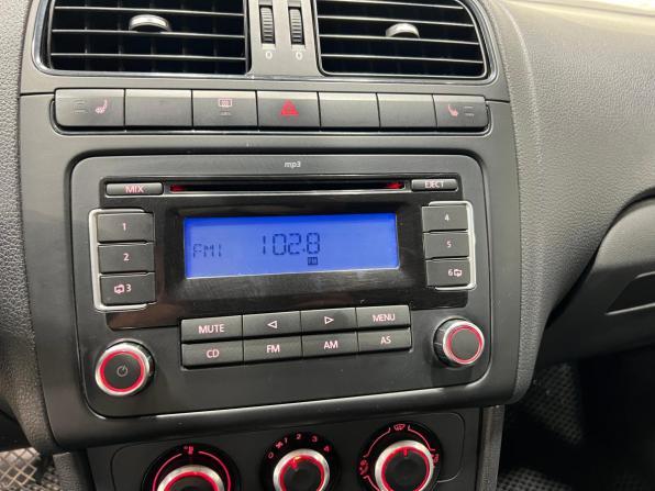 Volkswagen Polo V с пробегом 2011 года, цена 650 000 рублей, 255000 км, седан, Автокод Объявления