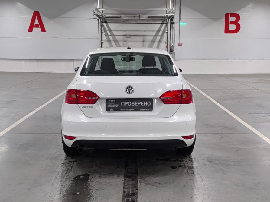 Volkswagen Jetta VI Казань  - изображение 7