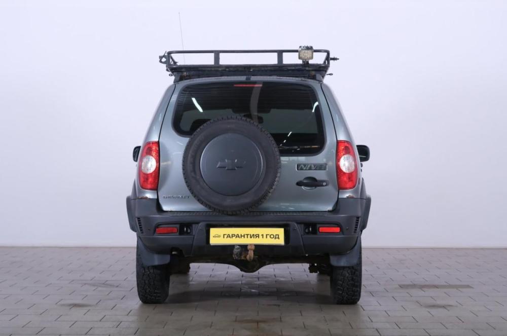 Chevrolet Niva I Рестайлинг Омск  - изображение 6