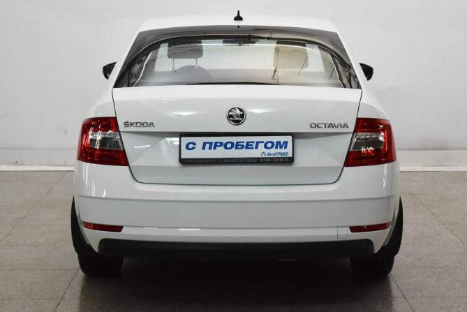 Skoda Octavia III (A7) Рестайлинг с пробегом 2020 года, цена 1 830 000 рублей, 77690 км, лифтбек, Автокод Объявления