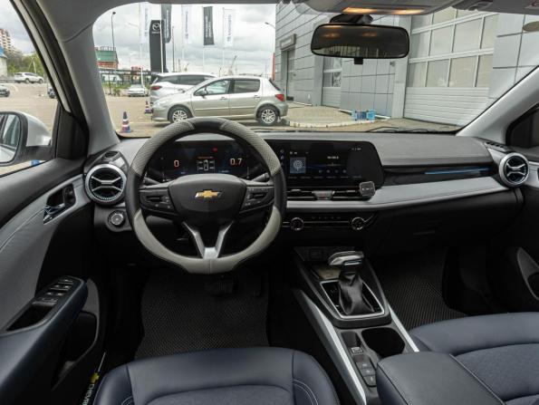 Chevrolet Monza II Рестайлинг с пробегом 2024 года, цена 2 014 000 рублей, 25473 км, седан, Автокод Объявления