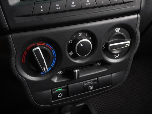 Lada (ВАЗ) Granta I Рестайлинг с пробегом 2019 года, цена 649 000 рублей, 107974 км, лифтбек, Автокод Объявления