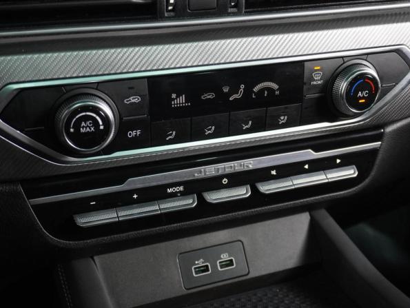 Soueast DX8S с пробегом 2023 года, цена 1 699 000 рублей, 29462 км, внедорожник, Автокод Объявления