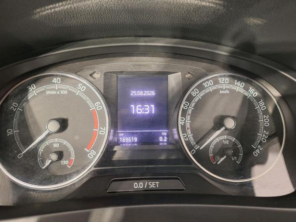 Skoda Rapid I Рестайлинг с пробегом 2017 года, цена 970 000 рублей, 169192 км, лифтбек, Автокод Объявления