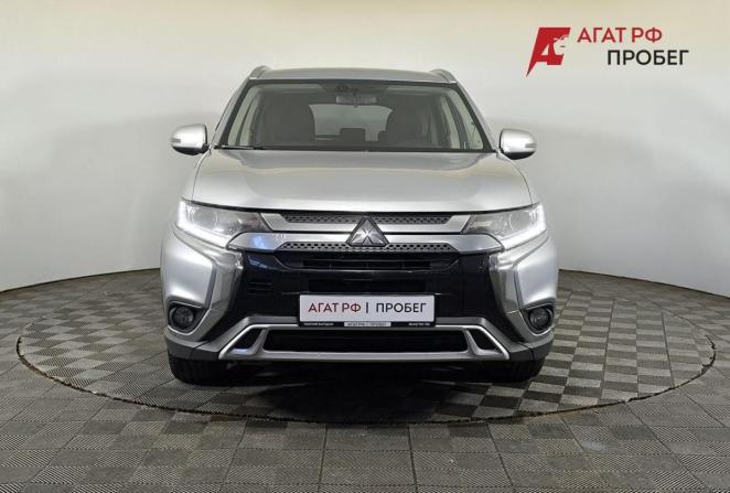Mitsubishi Outlander III Рестайлинг 2 с пробегом 2018 года, цена 1 650 000 рублей, 236236 км, внедорожник, Автокод Объявления