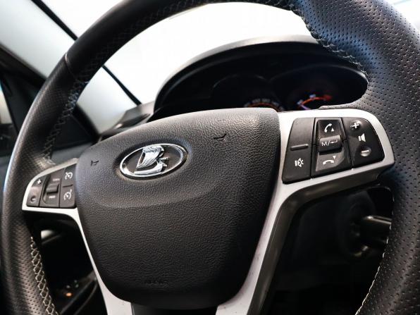 Lada (ВАЗ) Vesta I с пробегом 2018 года, цена 1 150 000 рублей, 42850 км, универсал, Автокод Объявления