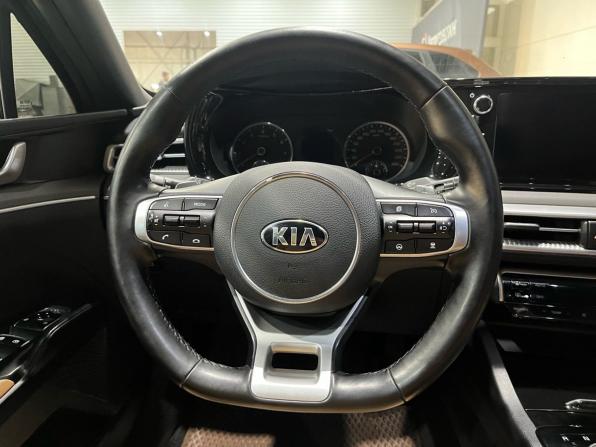 Kia K5 III с пробегом 2020 года, цена 1 740 000 рублей, 197045 км, седан, Автокод Объявления