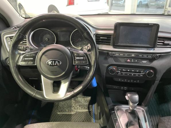 Kia Ceed III с пробегом 2018 года, цена 1 621 800 рублей, 123248 км, хэтчбек, Автокод Объявления