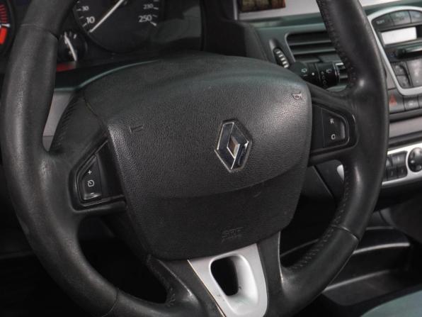 Renault Laguna III с пробегом 2009 года, цена 649 000 рублей, 319071 км, лифтбек, Автокод Объявления